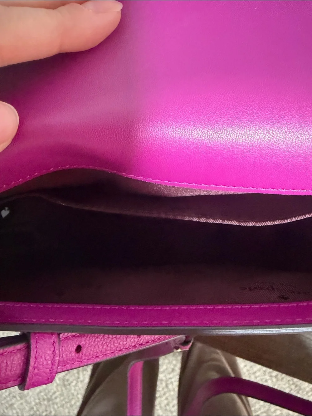 kate spade vibrant fuchsia pink pebbled leather crossbody